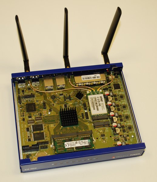 Turris router - final version, open